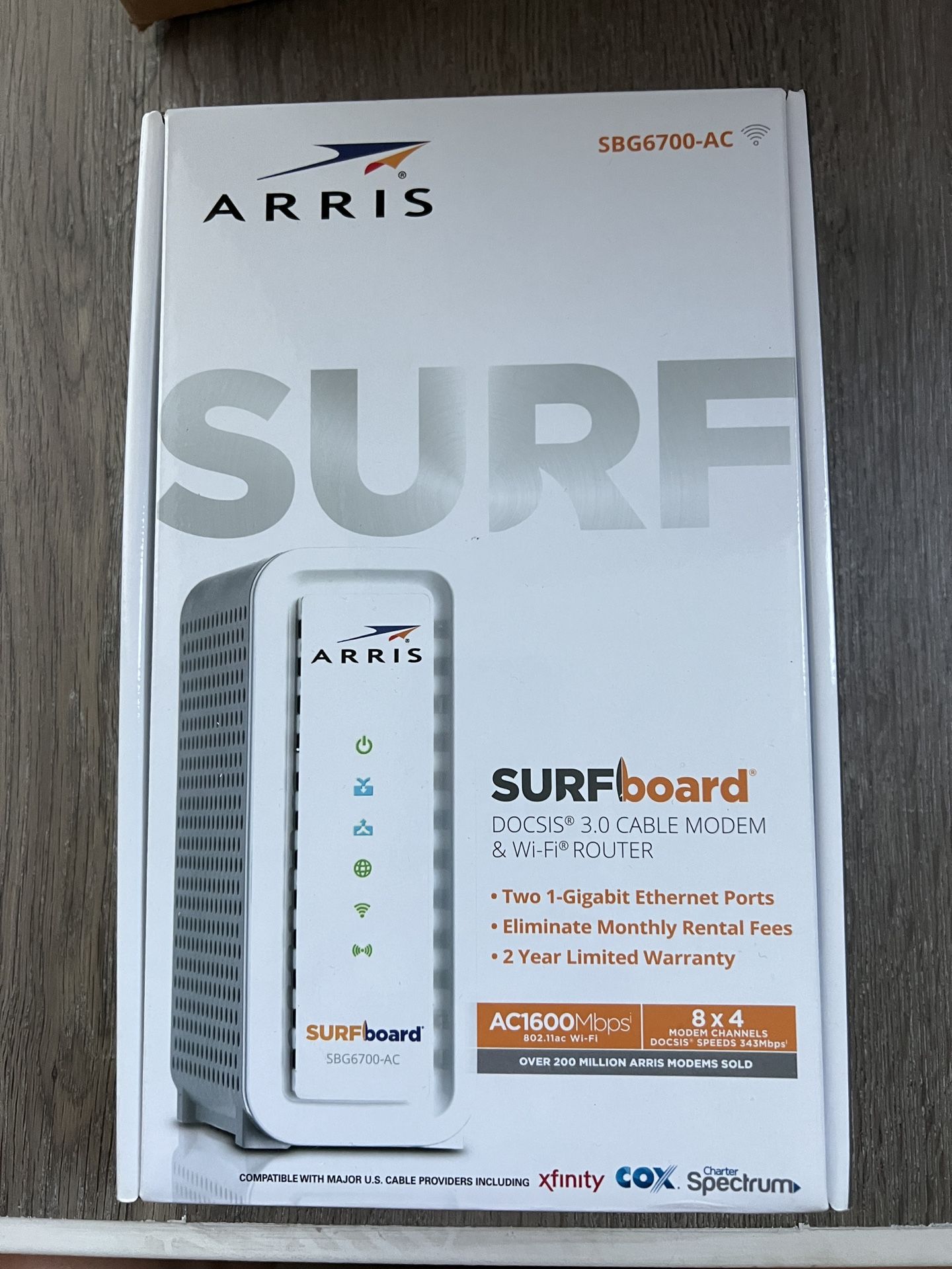 SURFboard DOCSIS® 3.0 CABLE MODEM & Wi-Fi® ROUTER