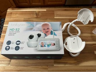 Babysense baby monitor with 2 cameras and 2 mounts