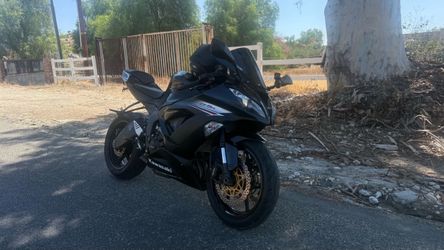 Kawasaki ninja ZX6R