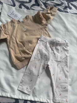 H&MBaby Girl Floral Sweatshirt and Leggings Set