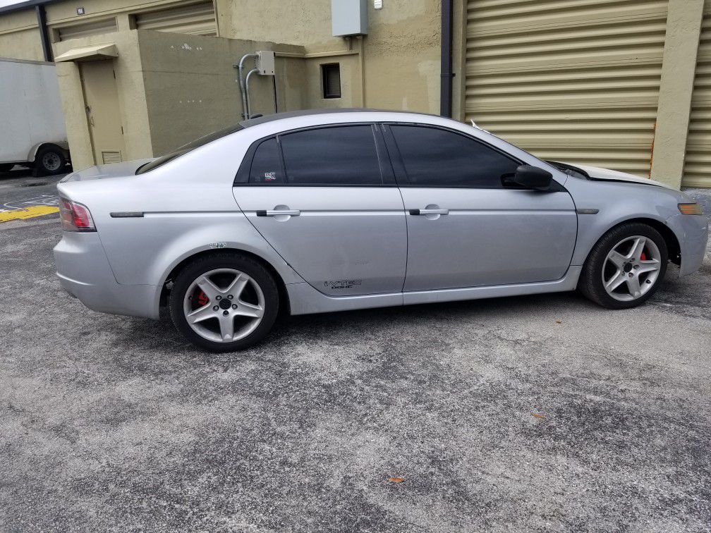 2004 Acura TL 3.2 for parts only engine and transmission must go