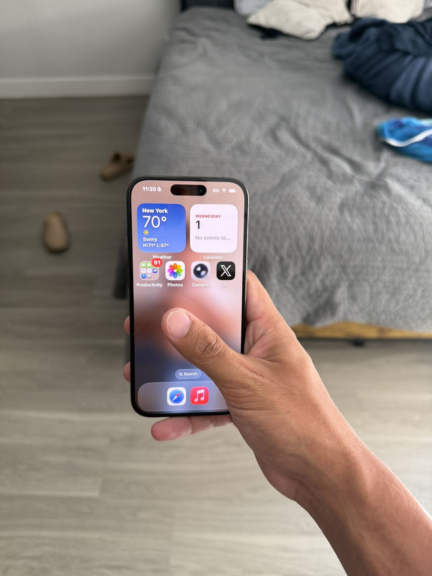 IPHONE 15 PRO UNLOCKED