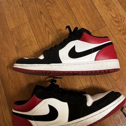 Jordan 1 Low SE Black Toe size 12