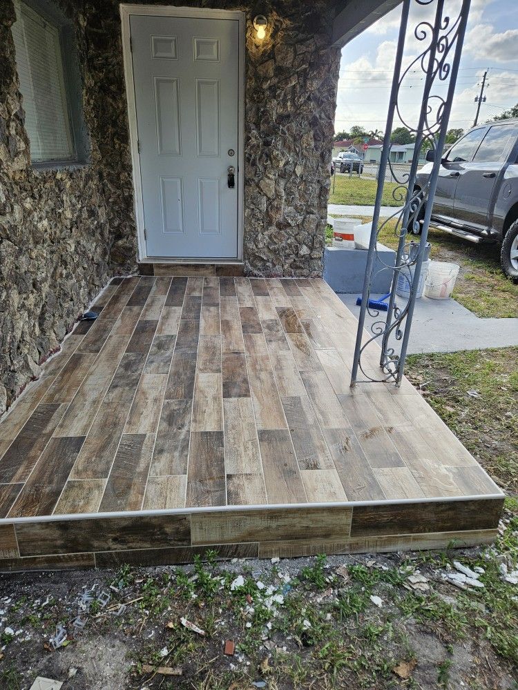 Pitof Tile