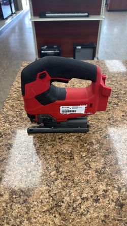 Tools saw Milwaukee 2737-20