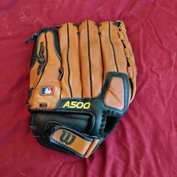 Wilson A500 Baseball Mitt