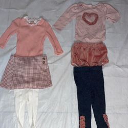 2  Set Outfits For Baby Girl/ 2 Conjuntos De Bebe
