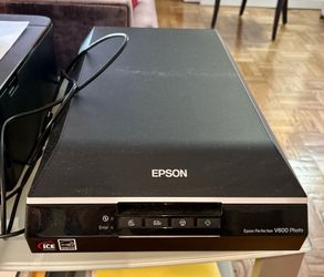 epson perfection v600 photo scanner  Excellent condition