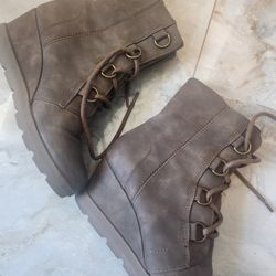 Women Boots 