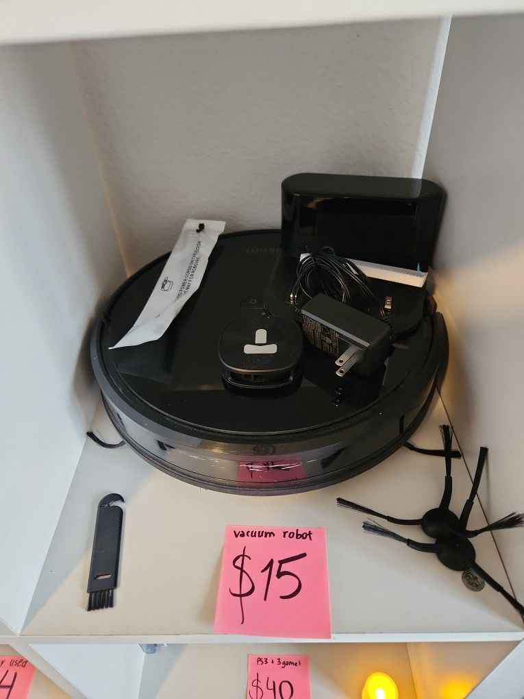 Vacuum Robot
