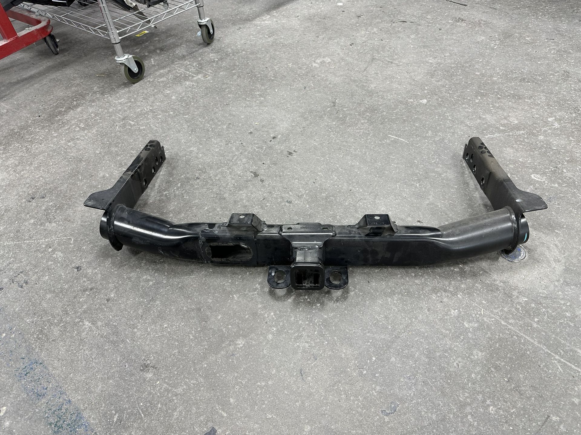 2021 Jeep Grand Cherokee Tow Hook Hitch