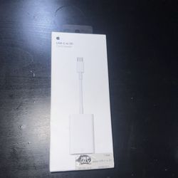 USB-C To SD Card Reader Brand New In Box 