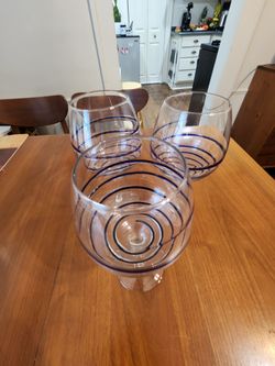 Pier 1 glass goblets - 3 pcs
