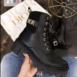 Boots Women’s