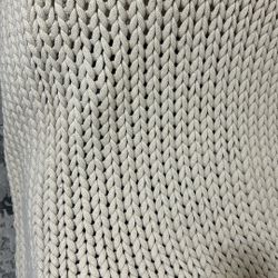 YnM Chenille Weighted Blanket, Handmade Chunky Knitted Design, Soft and Cozy, Temperature Regulating and Breathable, Machine Washable Throw for Sleep 