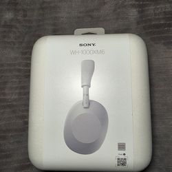 Sony WH-1000xm6 Bluetooth headphones