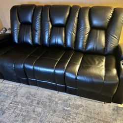 Like New 6 Months Old Leather Electric Dual Reclining Couch With Electric Headrests And Dual USB And Led Lighting 