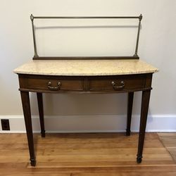 Vintage Wash Table / Vanity
