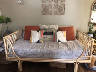 World Market Honey Rattan Daybed For Sale In Pico Rivera Ca Offerup World Market Honey Rattan Daybed For Sale In Pico Rivera Ca Offerup
