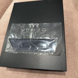 🔥 NEW TYR Venzo “Battle For Born” Racing Swimsuit – Unworn 🔥