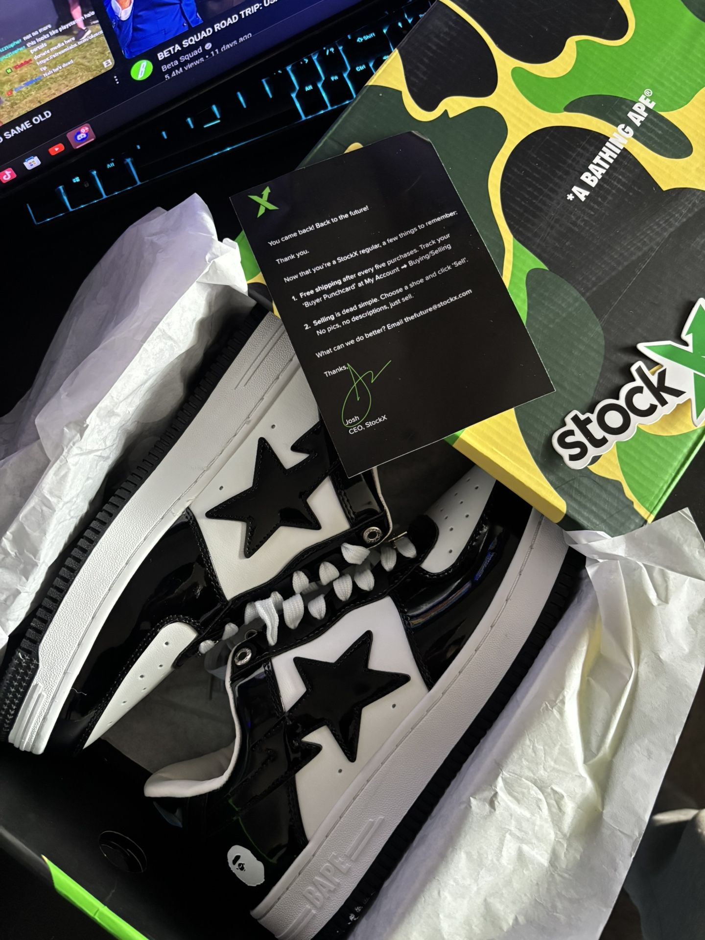 Bapestas Black And White