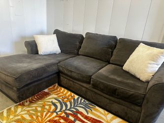 DARK GRAY SECTIONAL COUCH W/ FREE DELIVERY