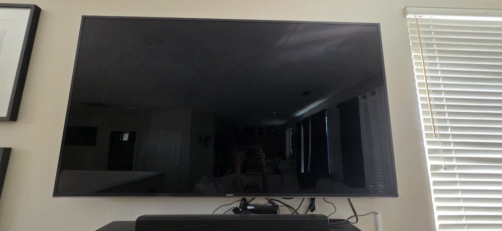 75" SAMSUNG TV