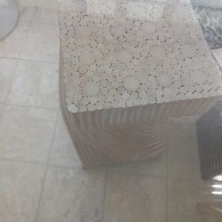 Serial Stacked Console Table With Glass No Chairs 