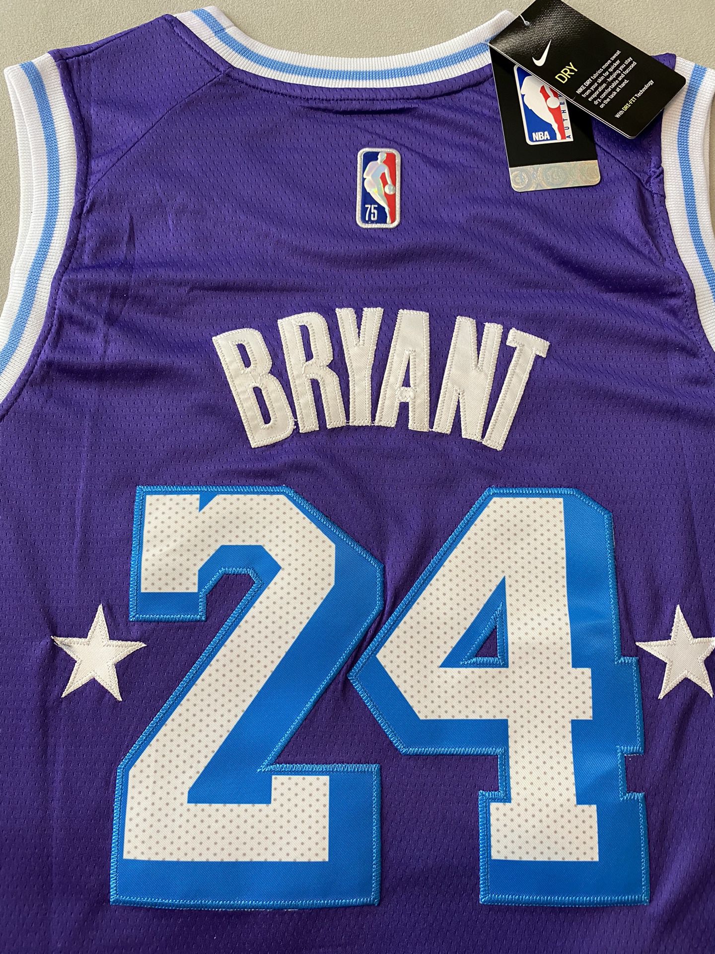 Youth Kobe Bryant Lakers Jersey for Sale in Hampton, VA - OfferUp