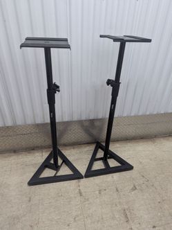 Gator frame works 2pc studio speaker stand