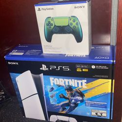Brand New Ps5 and Controller with original boxes