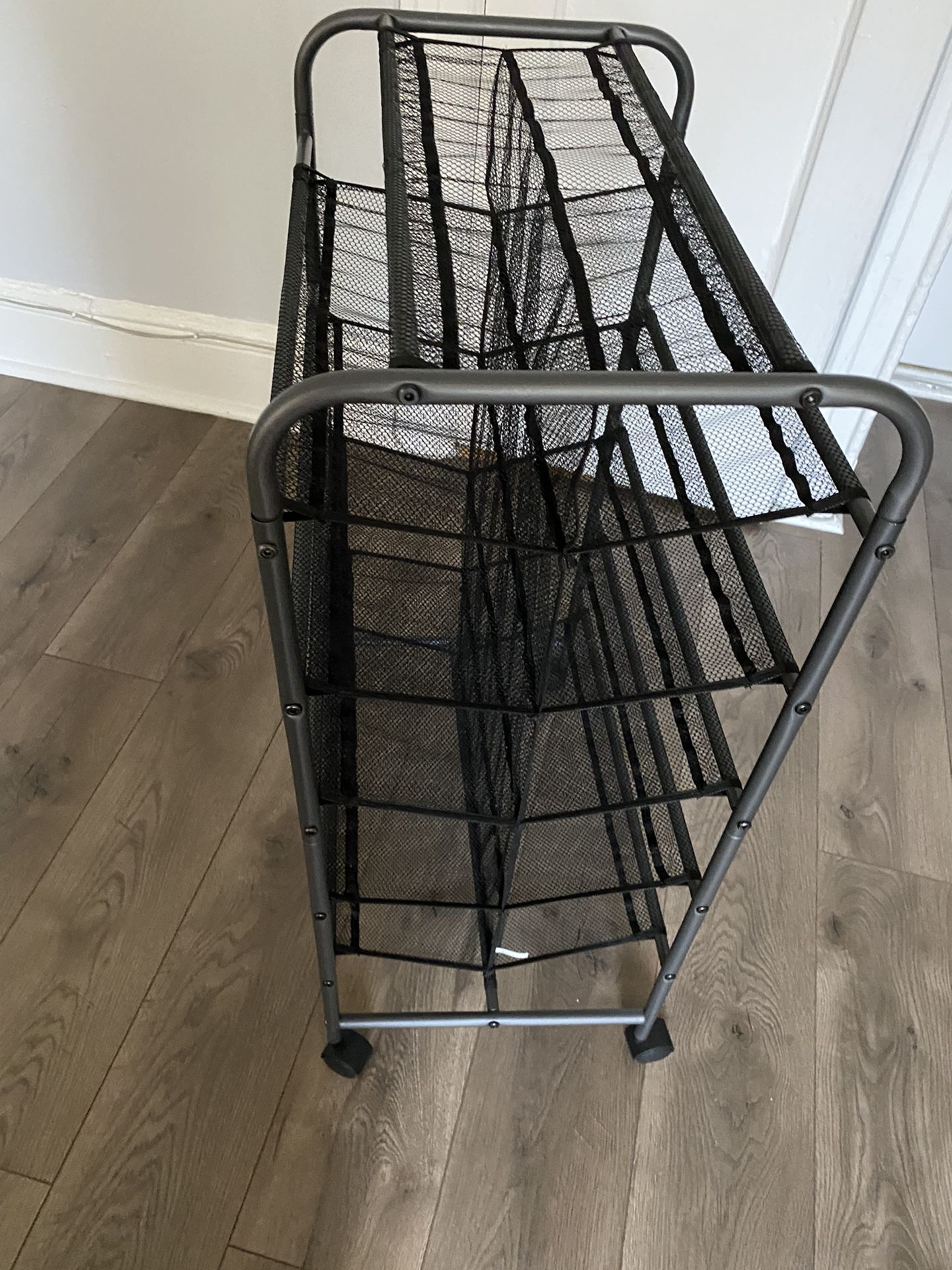 5 Tier Extra Long Shoe Rack for Sale in Temple City, CA - OfferUp