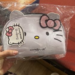 Hello Kitty Cosmetics Bags 