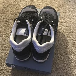 Mens Classics Newbalance , Black and Grey , Size 9 1/2