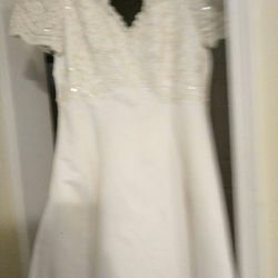 Beautiful Ivory Wedding Dress 