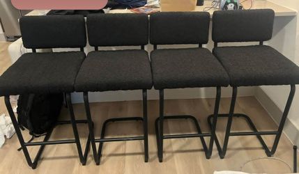 Set of 4 Black Boucle Bar Stools