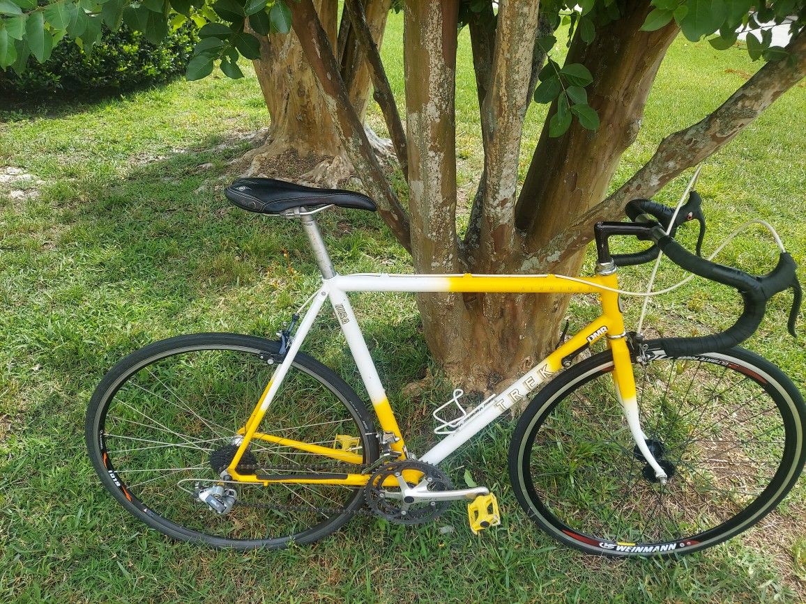 56 Cm Trek Road Bike Aluminum Trek 1000