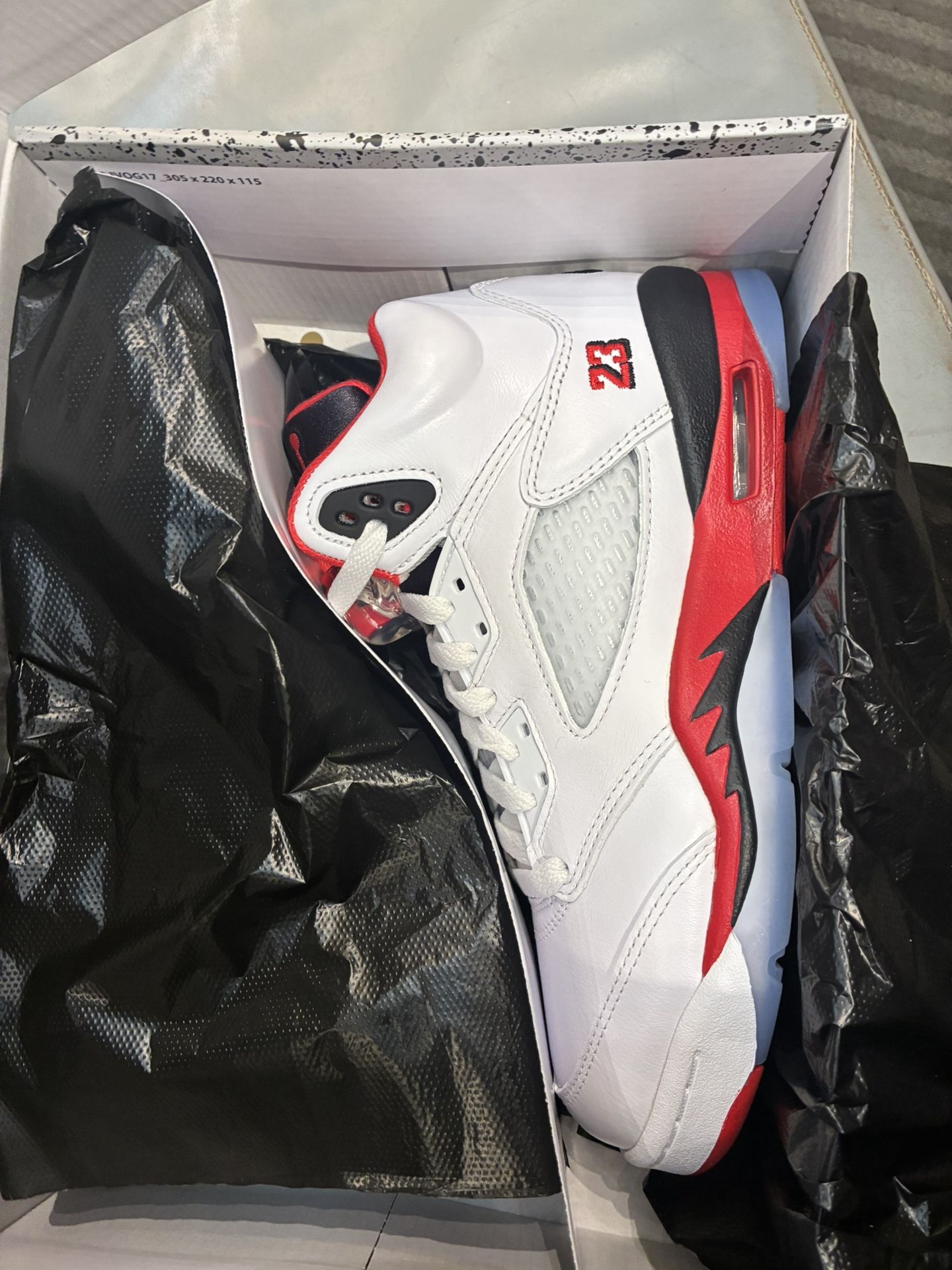 JORDAN 5’S