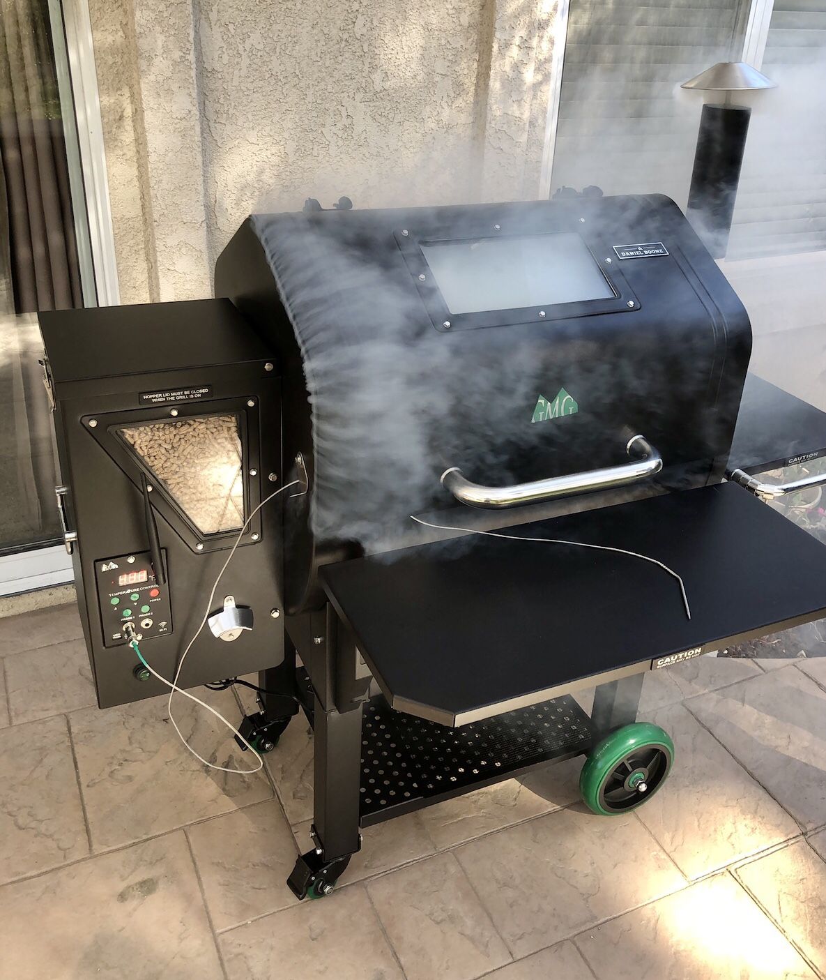 Green Mountain Daniel Boone Pellet Smoker