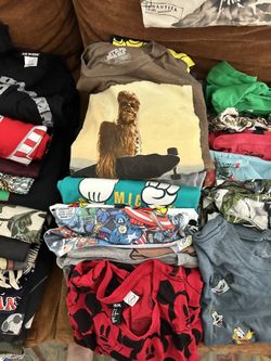 Men’s L/XL Liquidation Lot Sale About 170 pieces PLUS much more.... READY FOR RESELL!