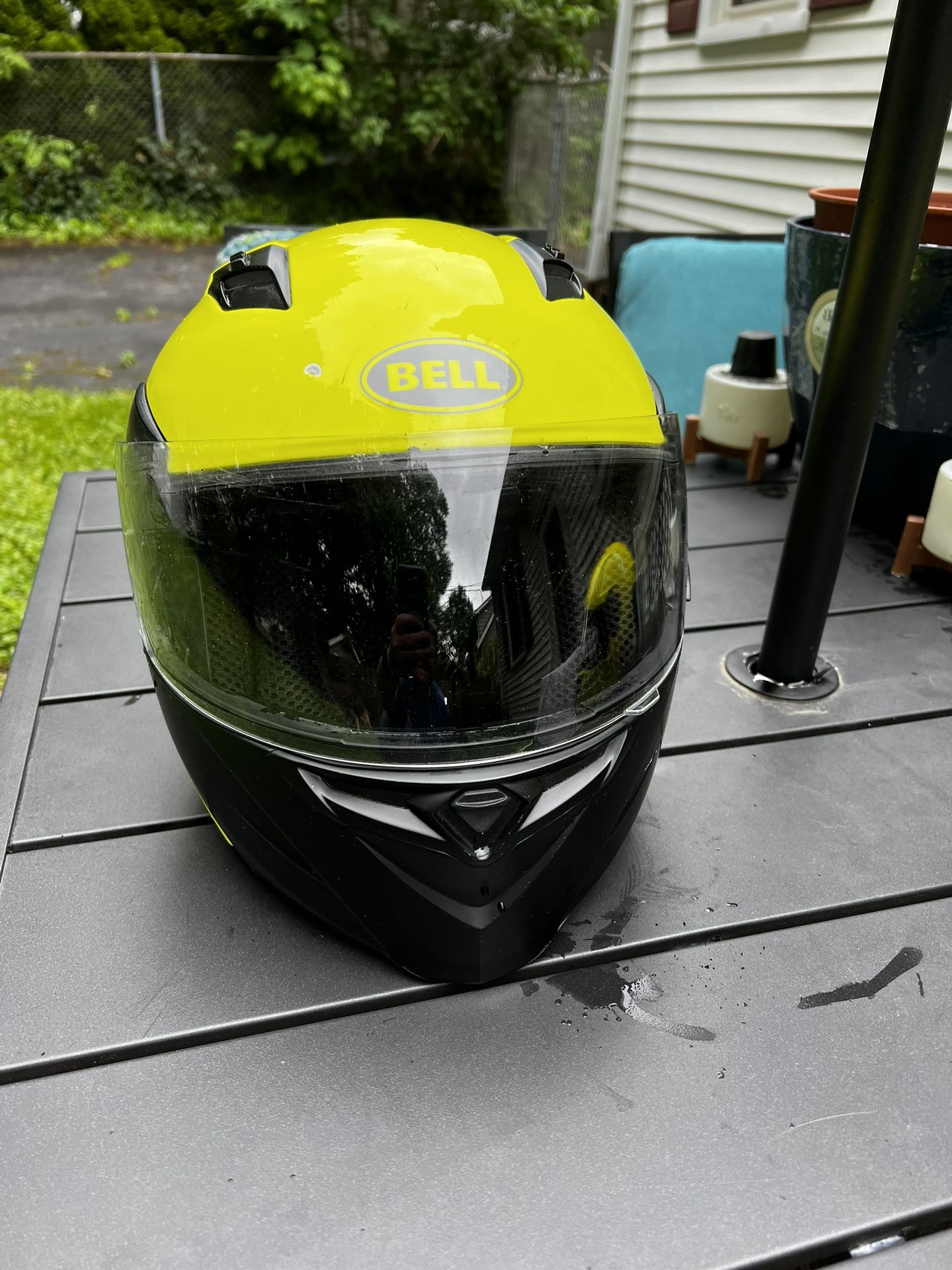 Hi-viz Motorcycle Helmet