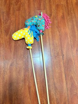 Handmade Fabric Hobby Horses on Sticks – Set of 2