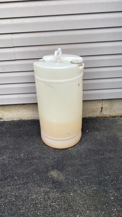 Plastic Storage Container