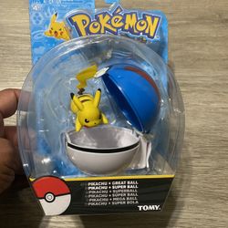 New TOMY Pokemon Pikachu + Great Ball Clip N Carry
