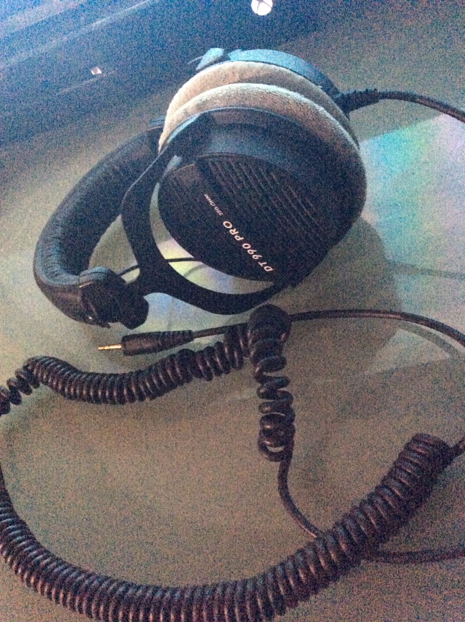 Beyerdynamic DT 990 Pro Mixing Headphones