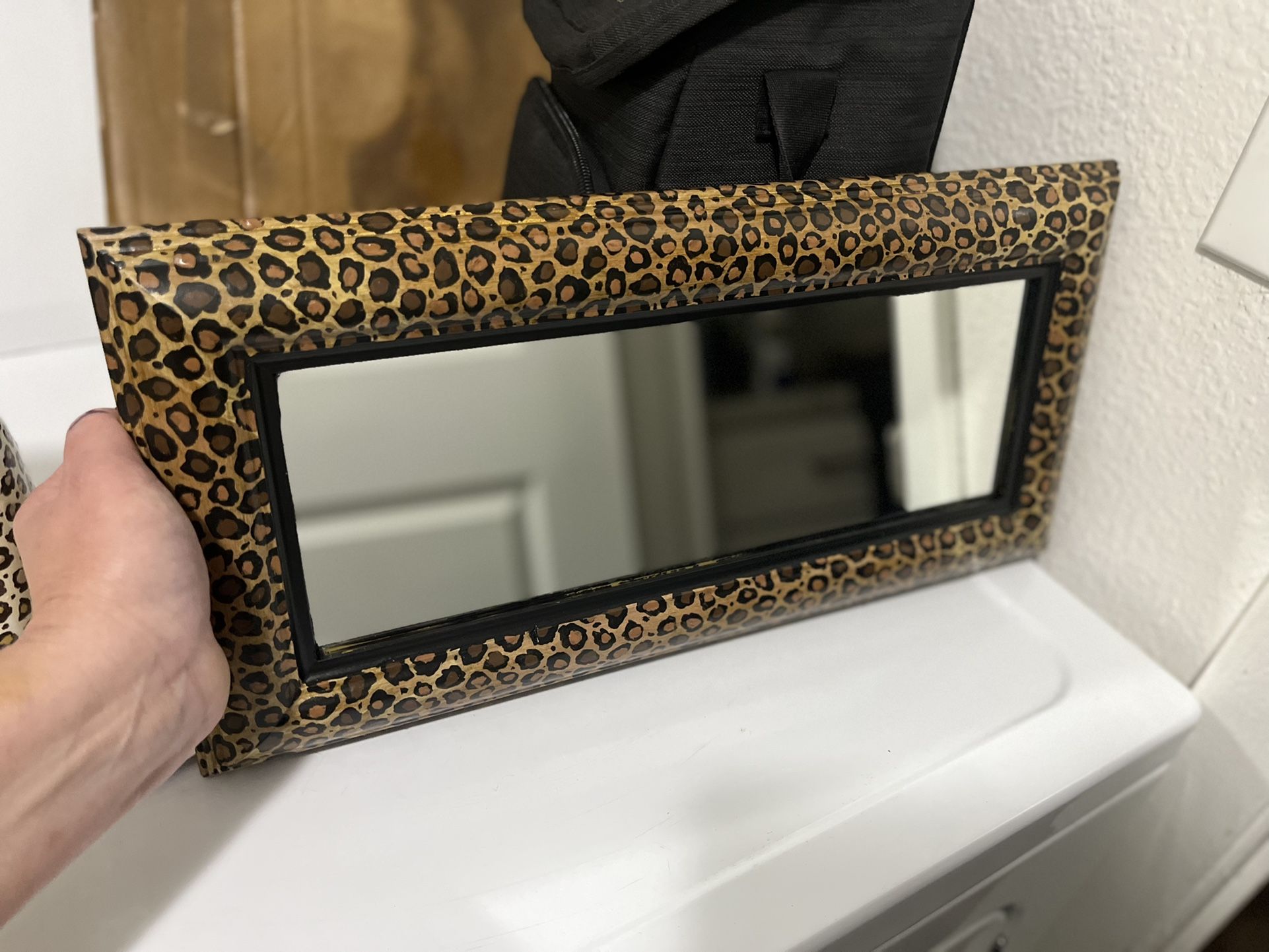Beautiful HAND PAINTED Leopard Print Mirror!!!