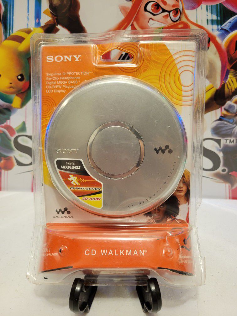 New Sony CD Walkman D-EJ011 Silver Portable CD-R/RW Mega Bass Player