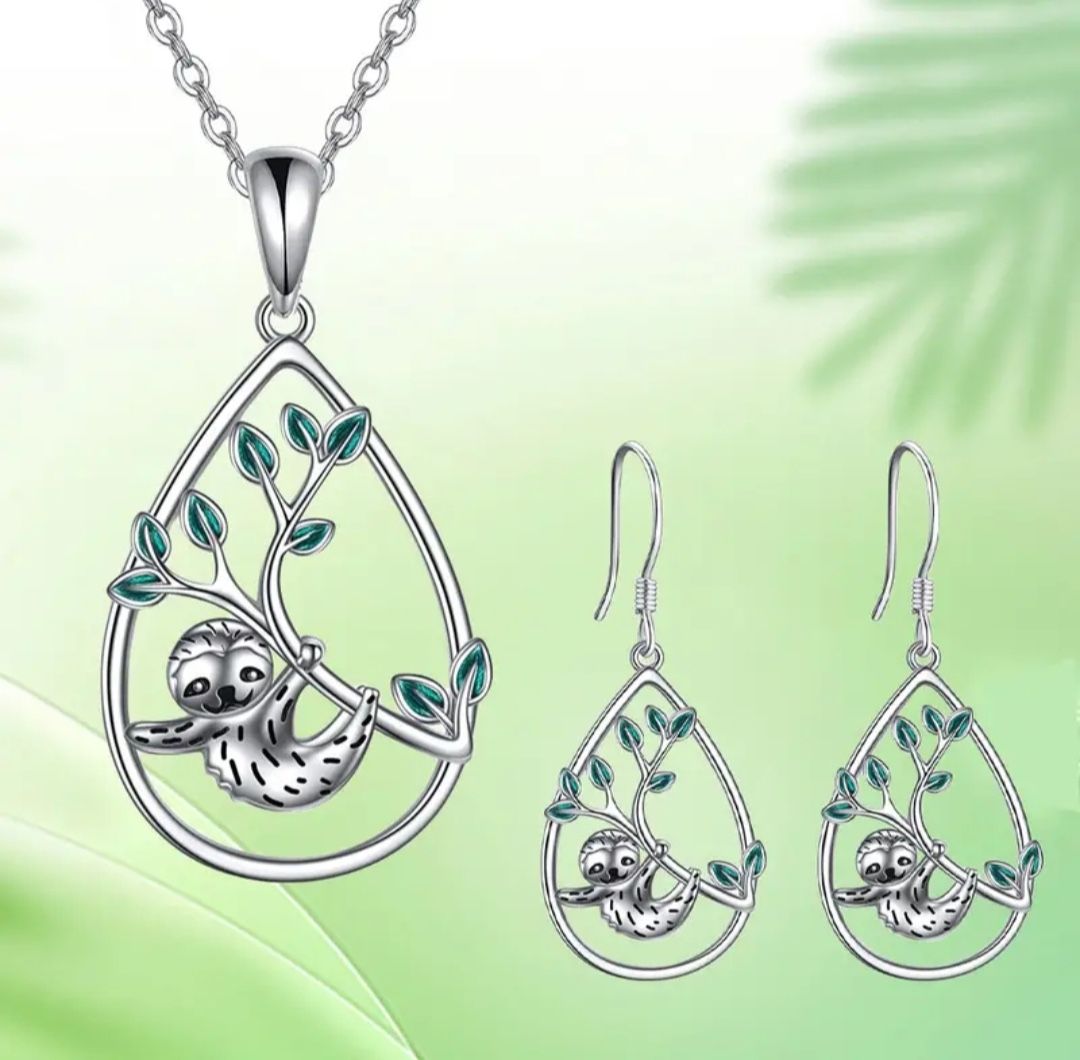 Beautiful Koala Pendant Set