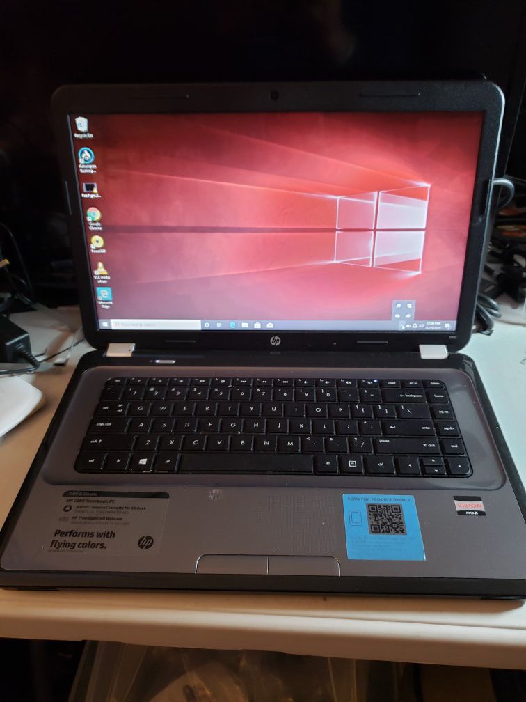 Hp 2000 15.6 inches laptop 320gb 4gb