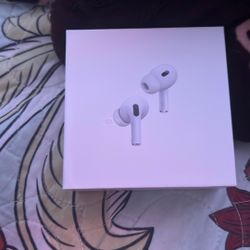 AirPods pros brand new I just opened them and I didn’t like them so I’m selling them